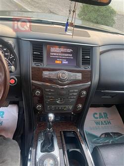 Nissan Armada